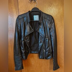 Zara Italy Women's Black Faux Leather Jacket